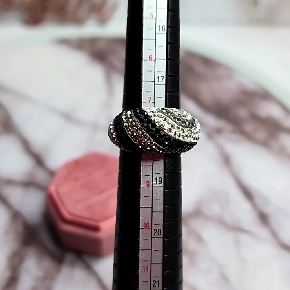 Sterling silver Swarovski crystals spiral ring